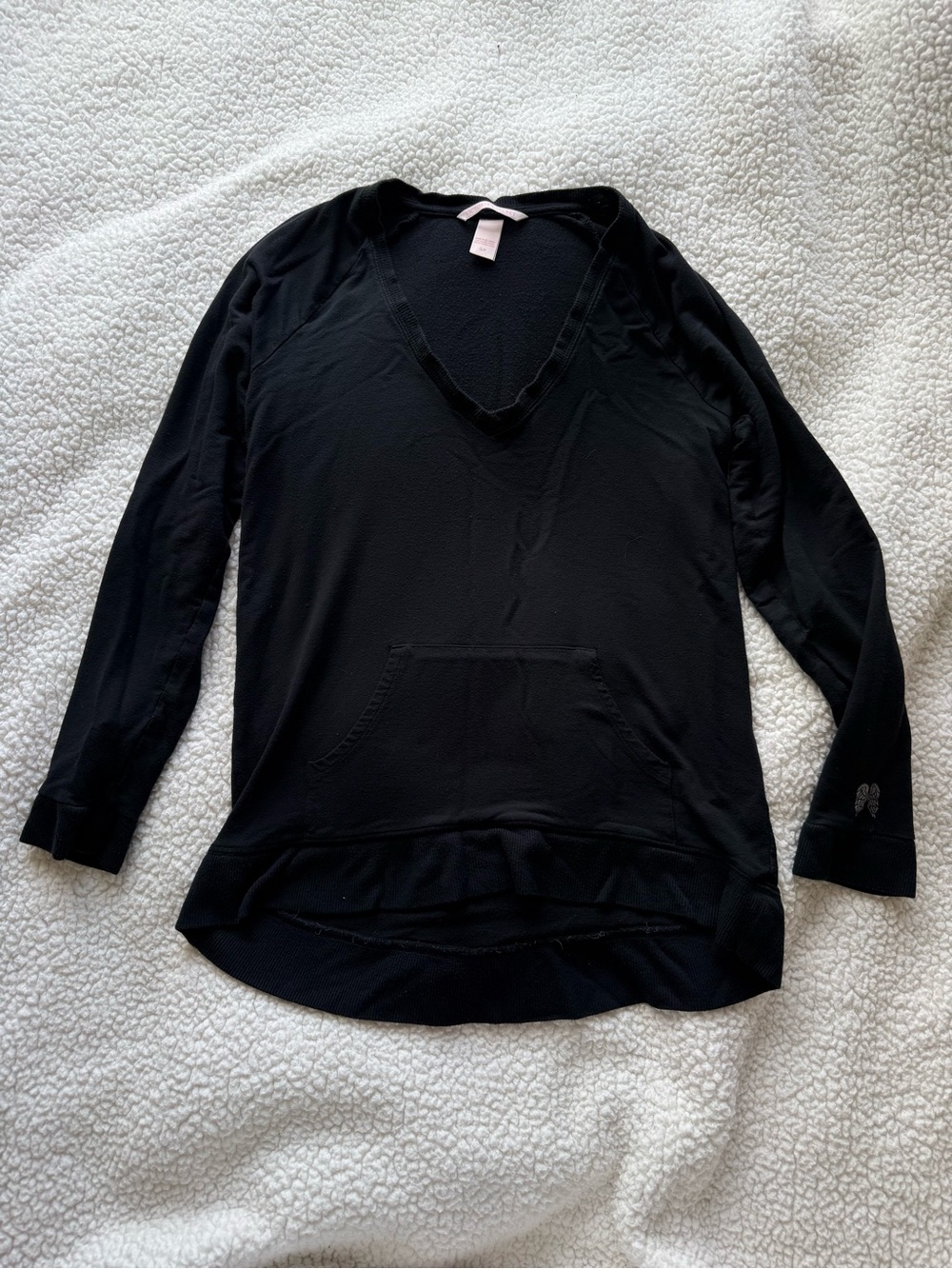 Vintage Y2K Style Victorias Secret Black Pullover V-neck Top Sz. S